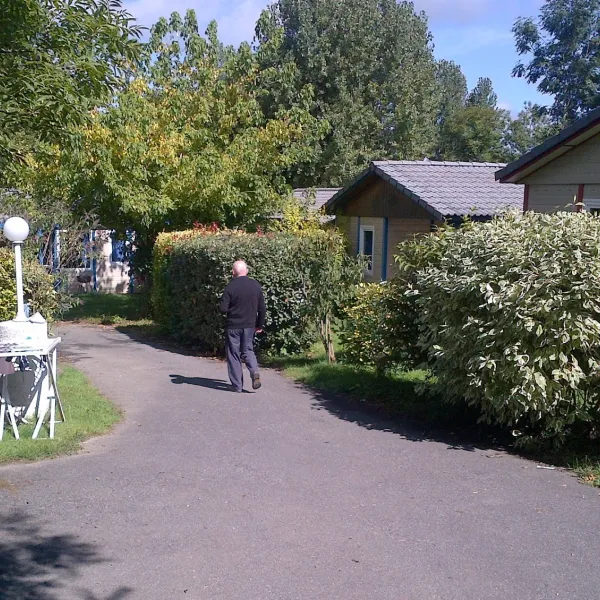 camping-les-craoues-capvern-b1ipw