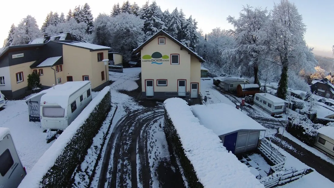 camping-dickerscheid-hellenthaldickerscheid-v8rno