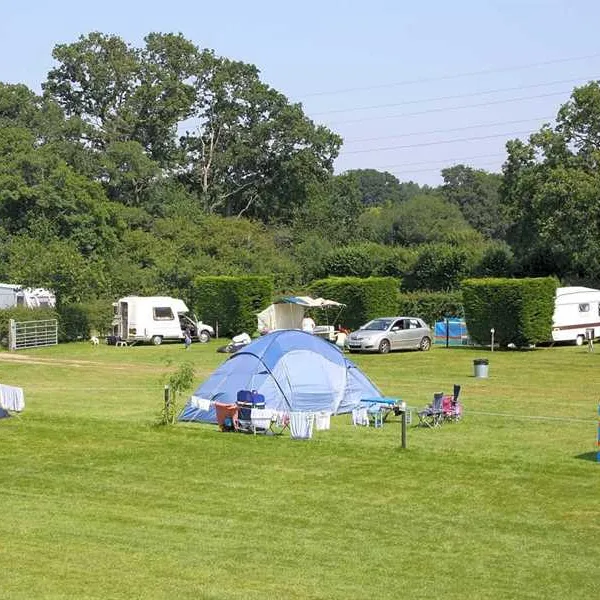 st-leonards-farm-caravan-and-camping-park-ferndown-1u7gv