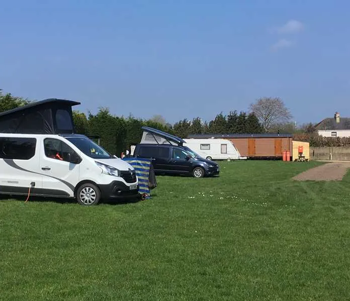 st-leonards-farm-caravan-and-camping-park-ferndown-aszh9