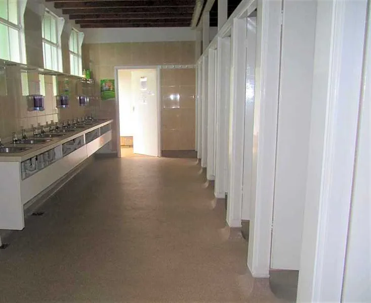 st-leonards-farm-caravan-and-camping-park-ferndown-brzra