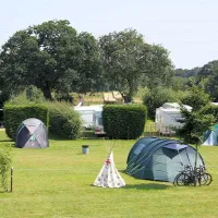 st-leonards-farm-caravan-and-camping-park-ferndown-mwryb