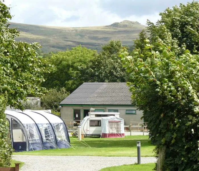 camping-caravanning-club-site-lydford-okehampton-ap4de