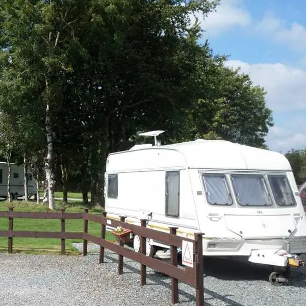 camping-caravanning-club-site-lydford-okehampton-ddais