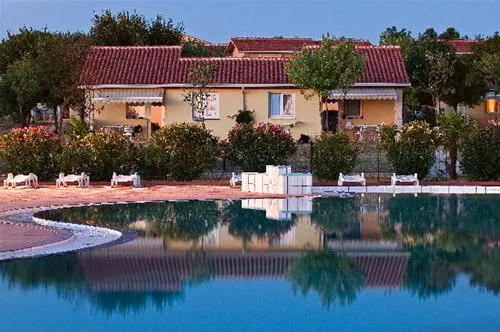 camping-bi-village-faana-2dzzy