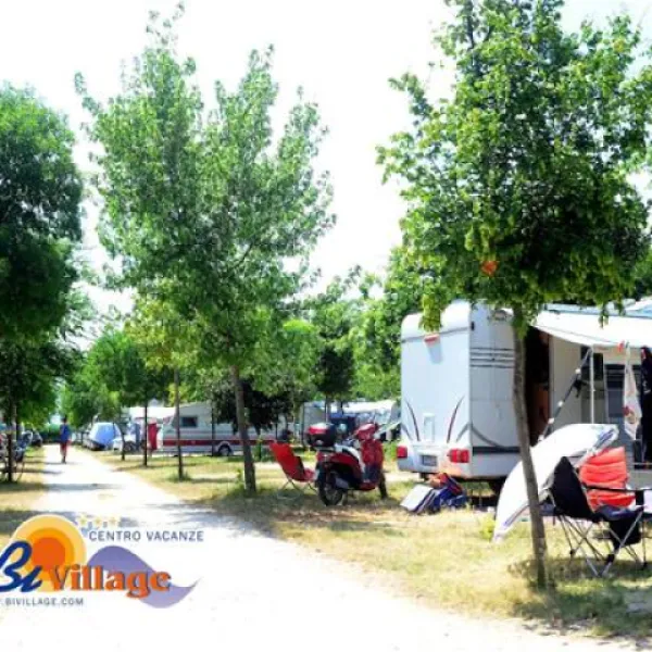camping-bi-village-faana-hm45f