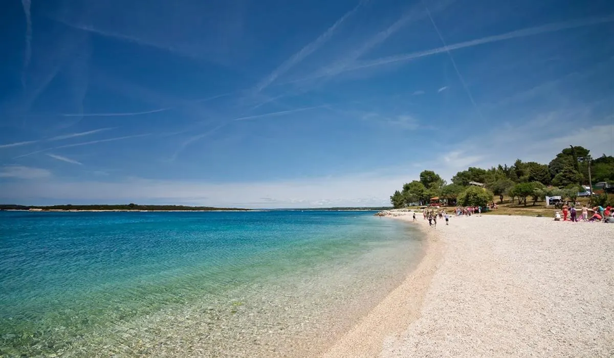 camping-bi-village-faana-mhgbg