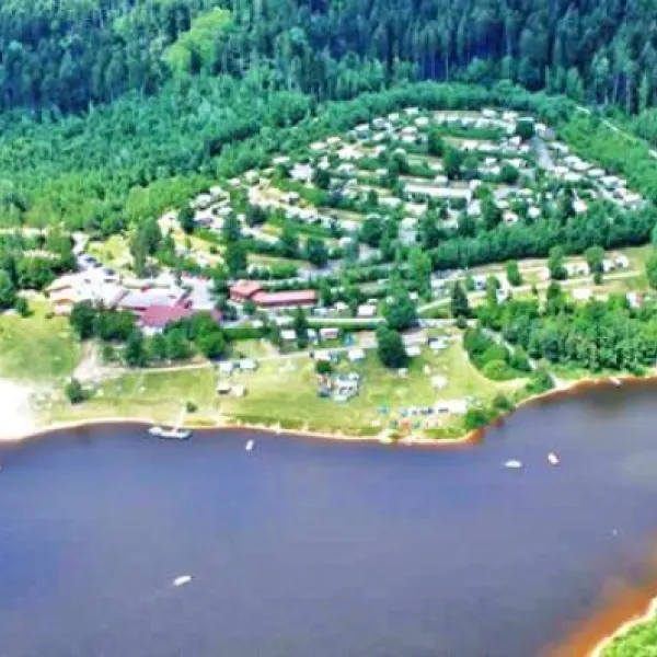 ferienpark-perlsee-camping-waldmnchen-2i2ha