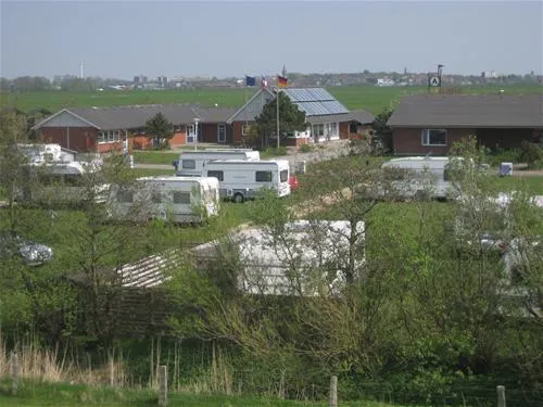 husumer-campingplatz-am-dookkoog-husum-5bv5l