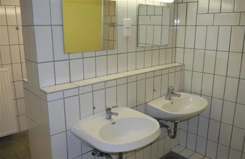 husumer-campingplatz-am-dookkoog-husum-qetyj