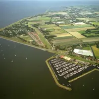 vakantiedorp-het-grootslag-andijk-r0sl4