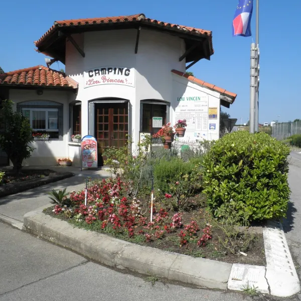 camping-lou-vincen-vallabrgues-utagc