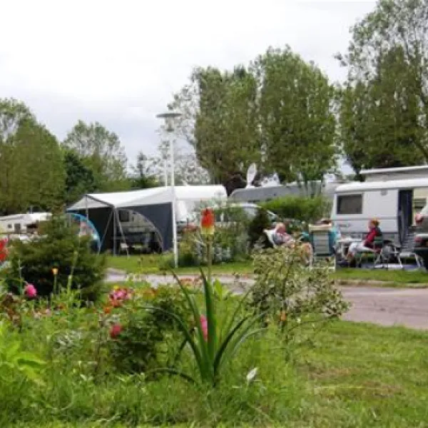 camping-la-chevrette-digoin-i1mr8