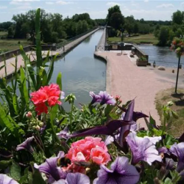 camping-la-chevrette-digoin-qpnz0