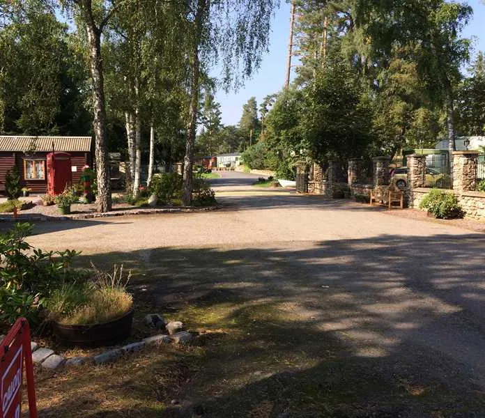 aboyne-loch-caravan-park-aboyne-dpytv