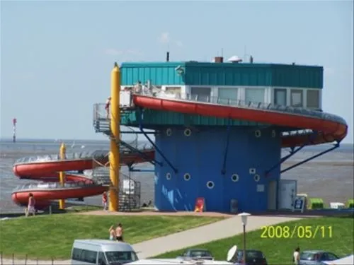 camping-wremer-tief-am-nordseestrand-wremen-nboxy