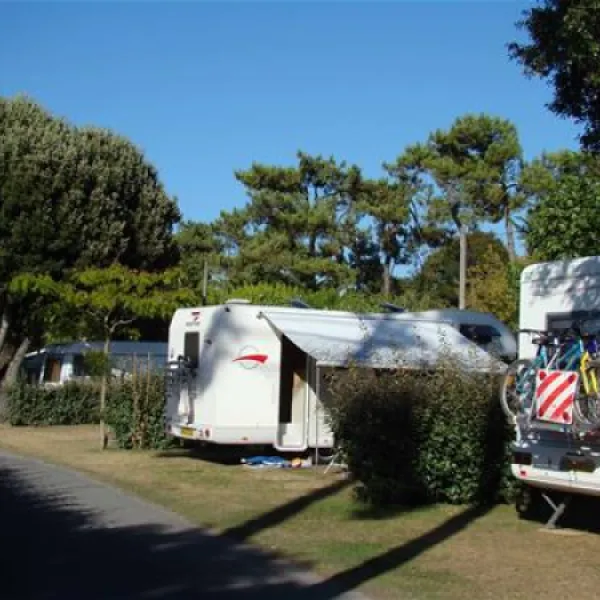 camping-la-cote-de-beaute-st-palais-sur-mer-uuiaq