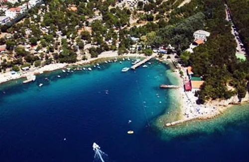 camping-uvala-slana-selce-yzvaa