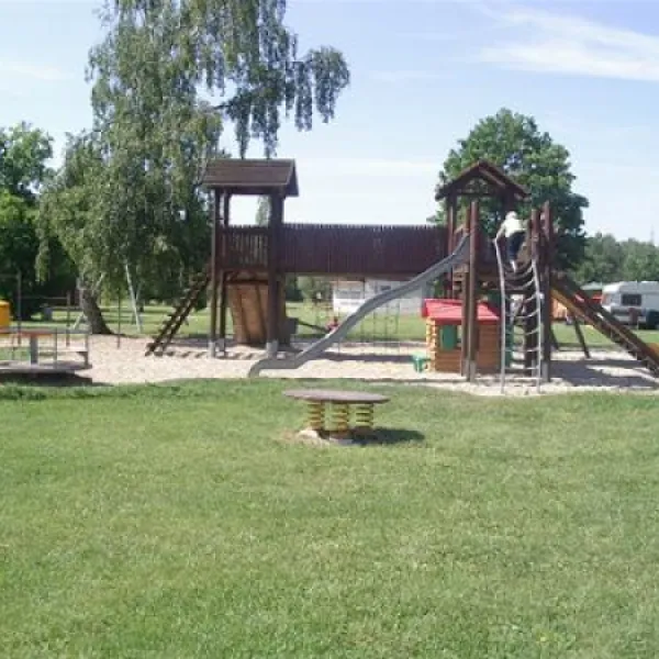 erholungszentrum-neuental-neuentalneuenhain-tyf5b