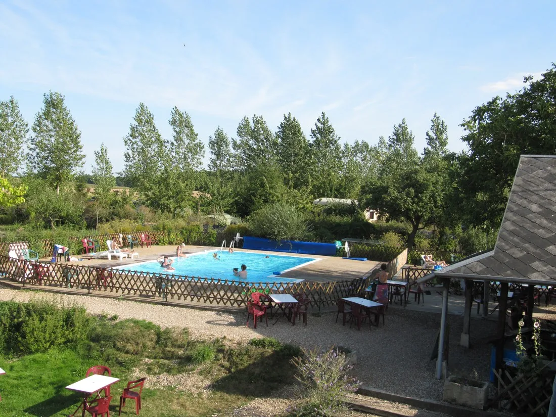 camping-de-la-ferme-de-prunay-seillac-8kwek
