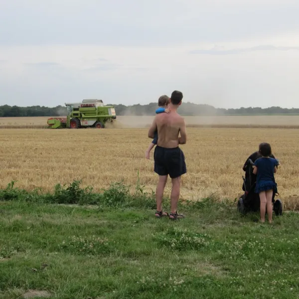 camping-de-la-ferme-de-prunay-seillac-cp9r1