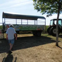 camping-de-la-ferme-de-prunay-seillac-m7rdc