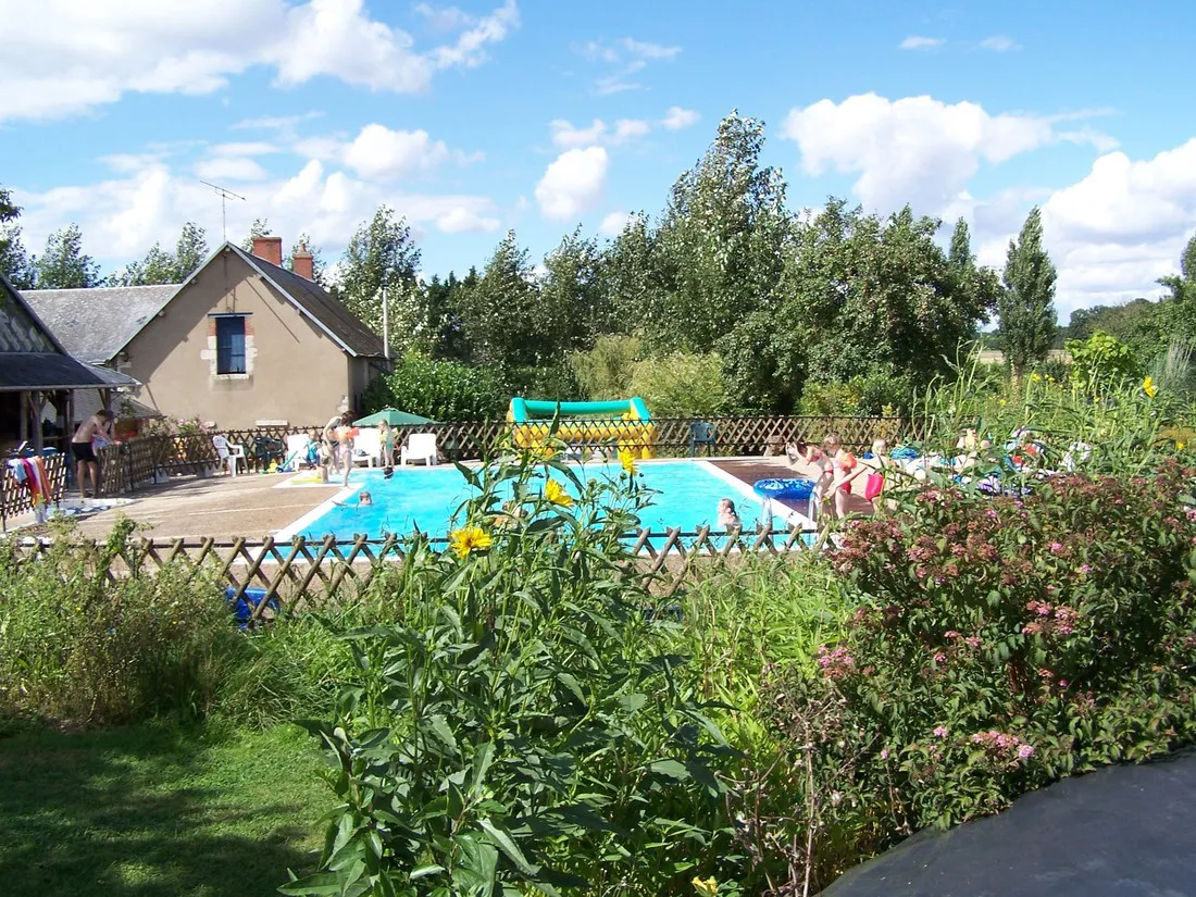 camping-de-la-ferme-de-prunay-seillac-mc0yg