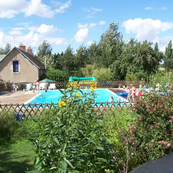 camping-de-la-ferme-de-prunay-seillac-mc0yg