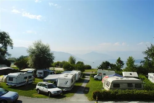 tcs-camping-zugersee-zug-2xtkp
