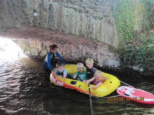 burrowhayes-farm-caravan-and-camping-site-minehead-ddcxm
