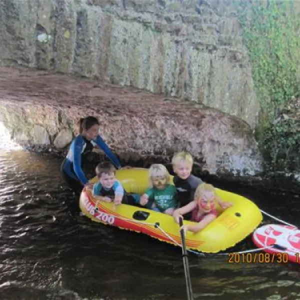 burrowhayes-farm-caravan-and-camping-site-minehead-ddcxm