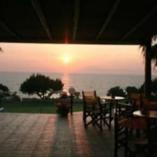 campsite-fournia-beach-kastro-kyllinis-ilia-tprsf