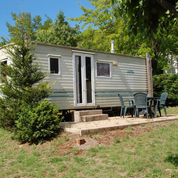 camping-les-vals-lodeve-r6rvi