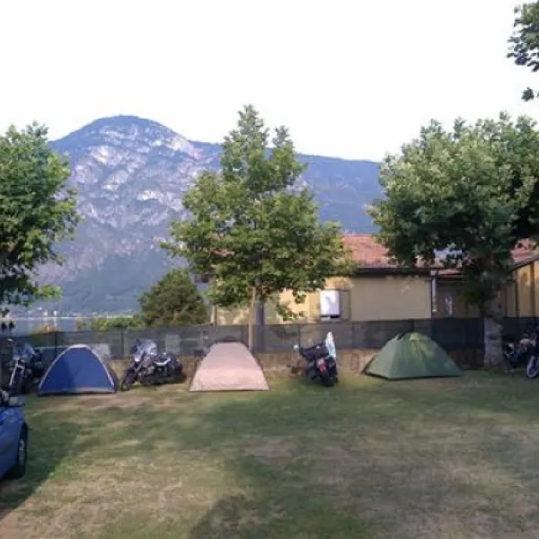 campeggio-continental-mandello-del-lario-fkq4n