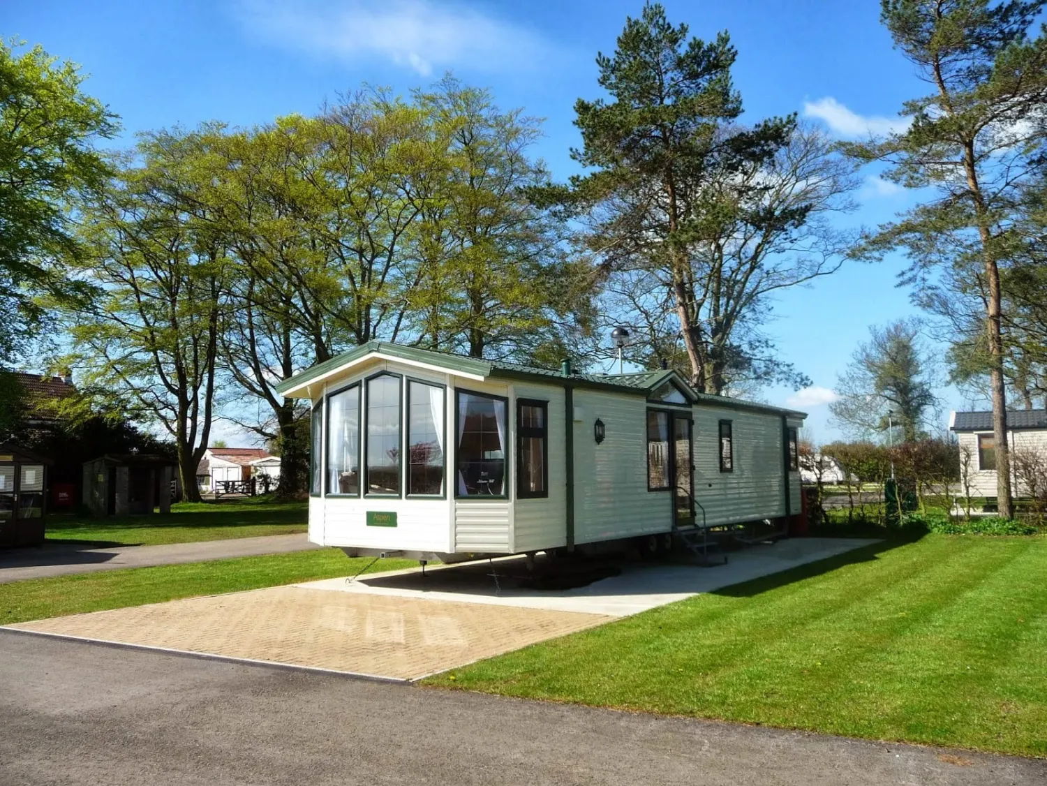 jasmine-park-scarborough-wzo0z