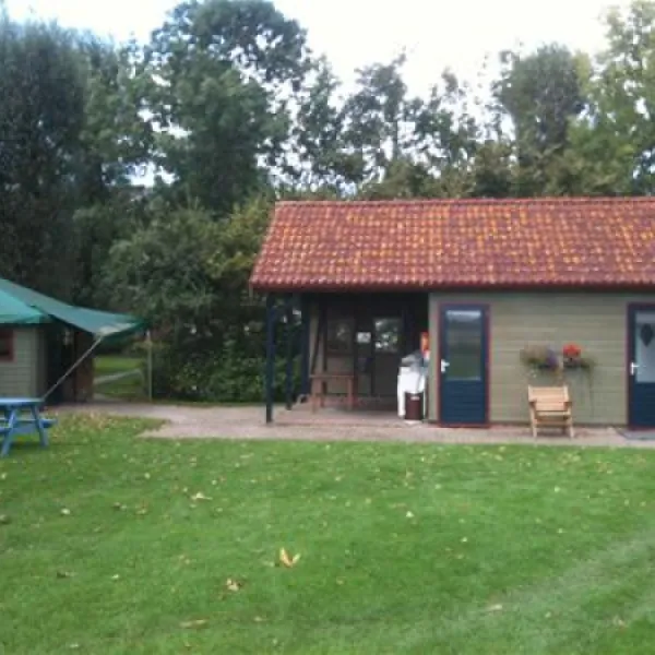 camping-lentemaheerd-uithuizermeeden-zmxup