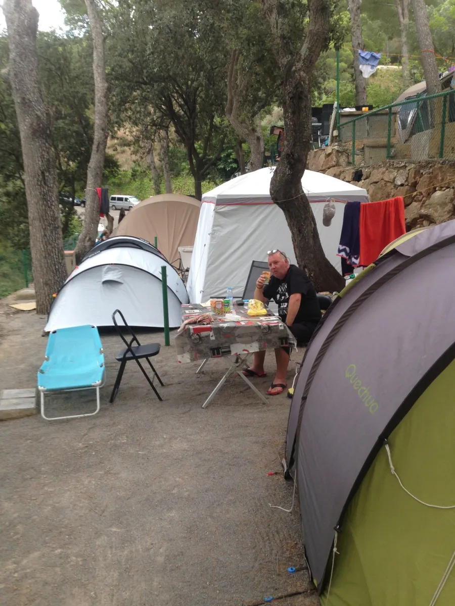 camping-el-maset-begur-tzdrp