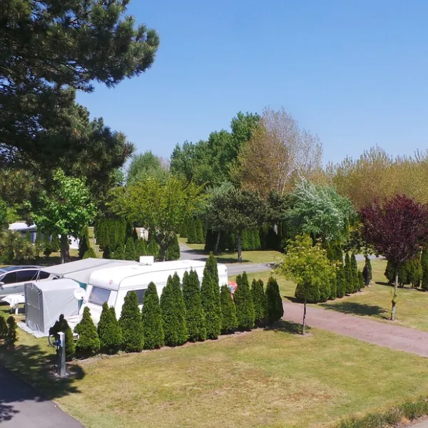 camping-la-route-blanche-brville-sur-mer-fb7w9