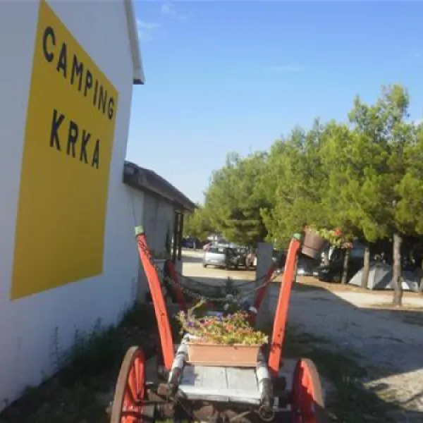 camping-krka-lozovac-vymzi