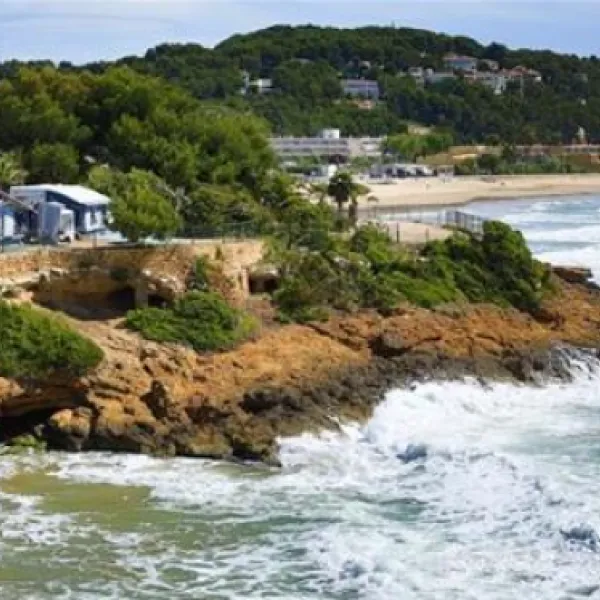 camping-torre-de-la-mora-tarragonatamarit-d3omh