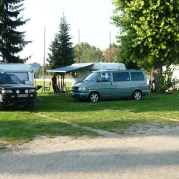 camping-estenfeld-wrzburgestenfeld-8hp3e