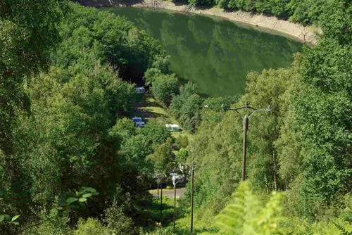 camping-pont-du-rouffet-saint-martin-cantales-c2hqt