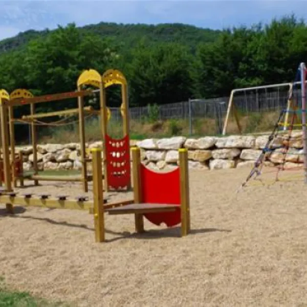 camping-le-tiradou-saint-vincent-de-cosse-inruu