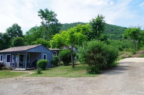 camping-le-tiradou-saint-vincent-de-cosse-sflqc