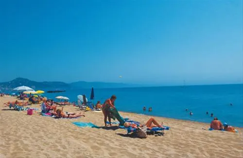 camping-el-pinar-blanes-u7x4j
