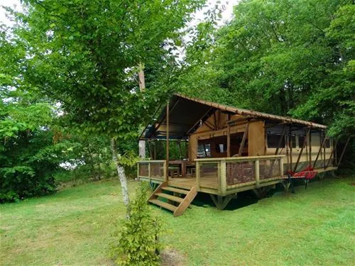 camping-la-serre-aigues-vives-wjcvq