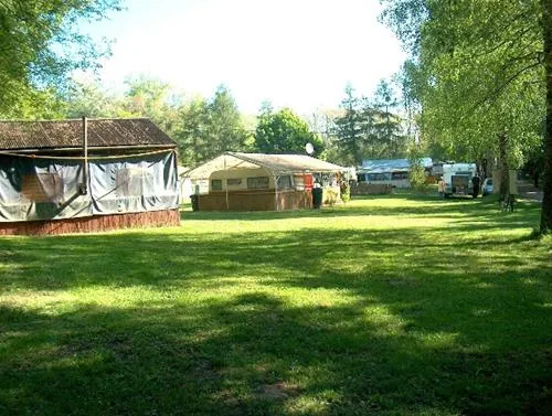 camping-auensee-granschtz-bei-weissenfels-ypfsz