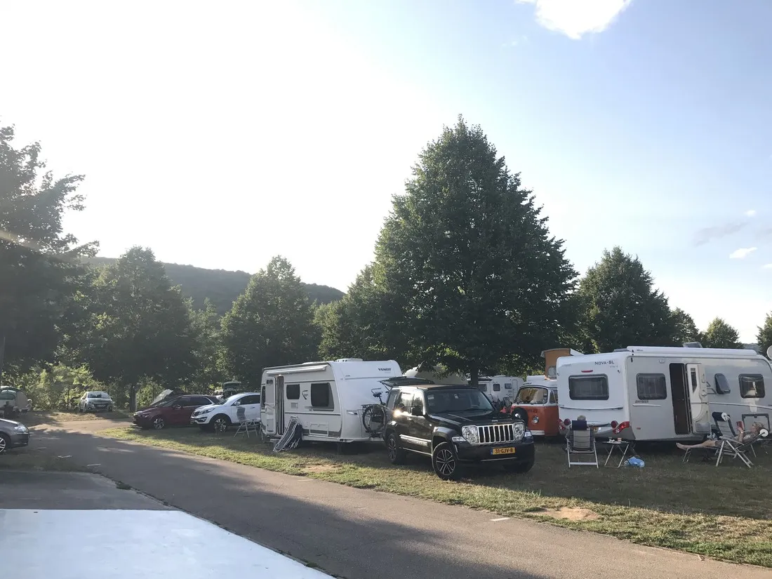 camping-le-paquis-corny-sur-moselle-nfmpx