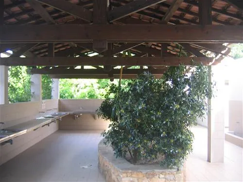 camping-paduella-calvi-v85q8