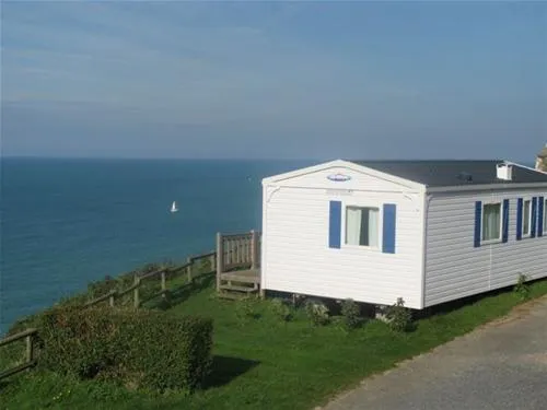 flower-camping-de-reneville-fecamp-p7jit